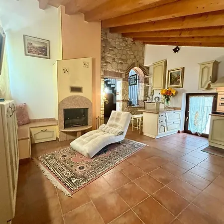Borgo Fior Di Vite