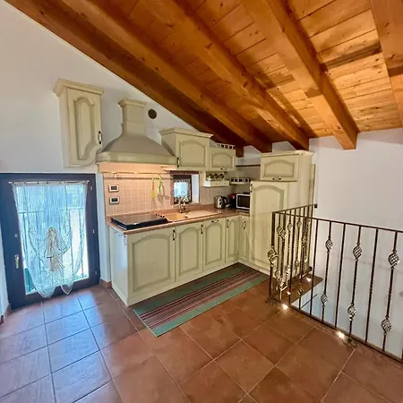 Apartment Borgo Fior Di Vite
