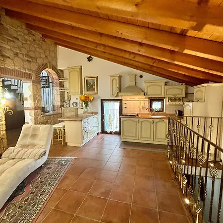 Borgo Fior Di Vite * Ponton